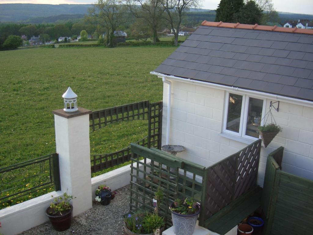Dean Valley Panorama Bed & Breakfast Lydney Eksteriør billede